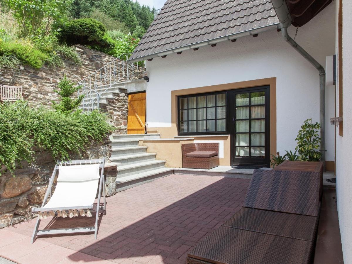 A Modern Apartment In The Hunsr Ck Region S Romantic Drohn Valley Merschbach Ngoại thất bức ảnh