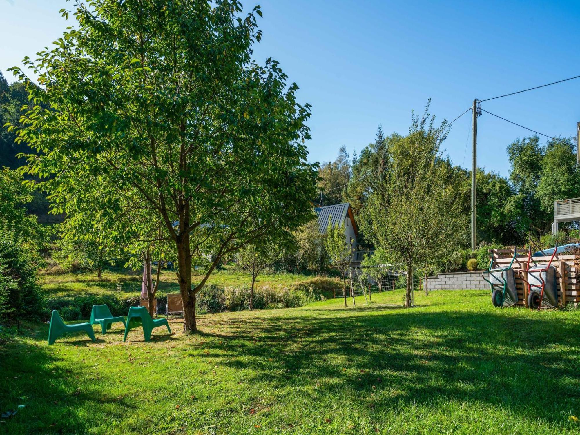 A Modern Apartment In The Hunsr Ck Region S Romantic Drohn Valley Merschbach Ngoại thất bức ảnh